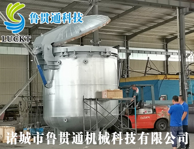 Large vacuum pressure impregnation tank